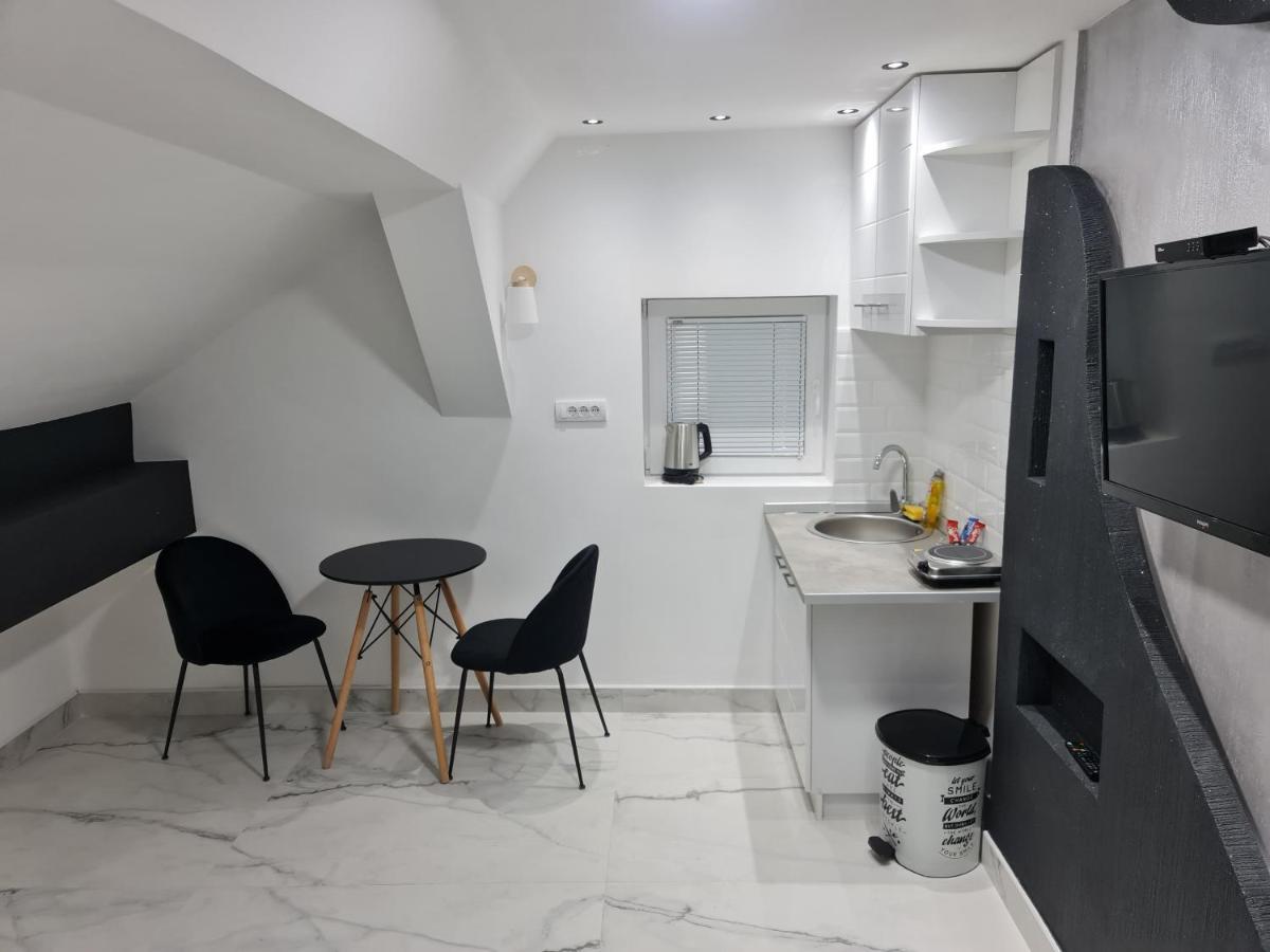 בלגרד River Side Suites מראה חיצוני תמונה