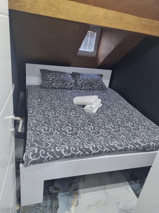 בלגרד River Side Suites מראה חיצוני תמונה