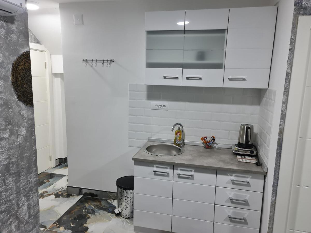 בלגרד River Side Suites מראה חיצוני תמונה